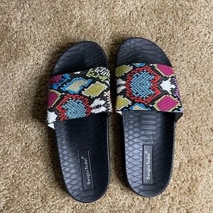womens snake print slides